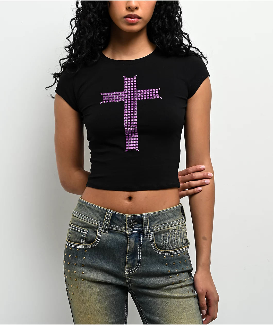 Roning By Benjart Alina Studs Cross Black Crop T-Shirt