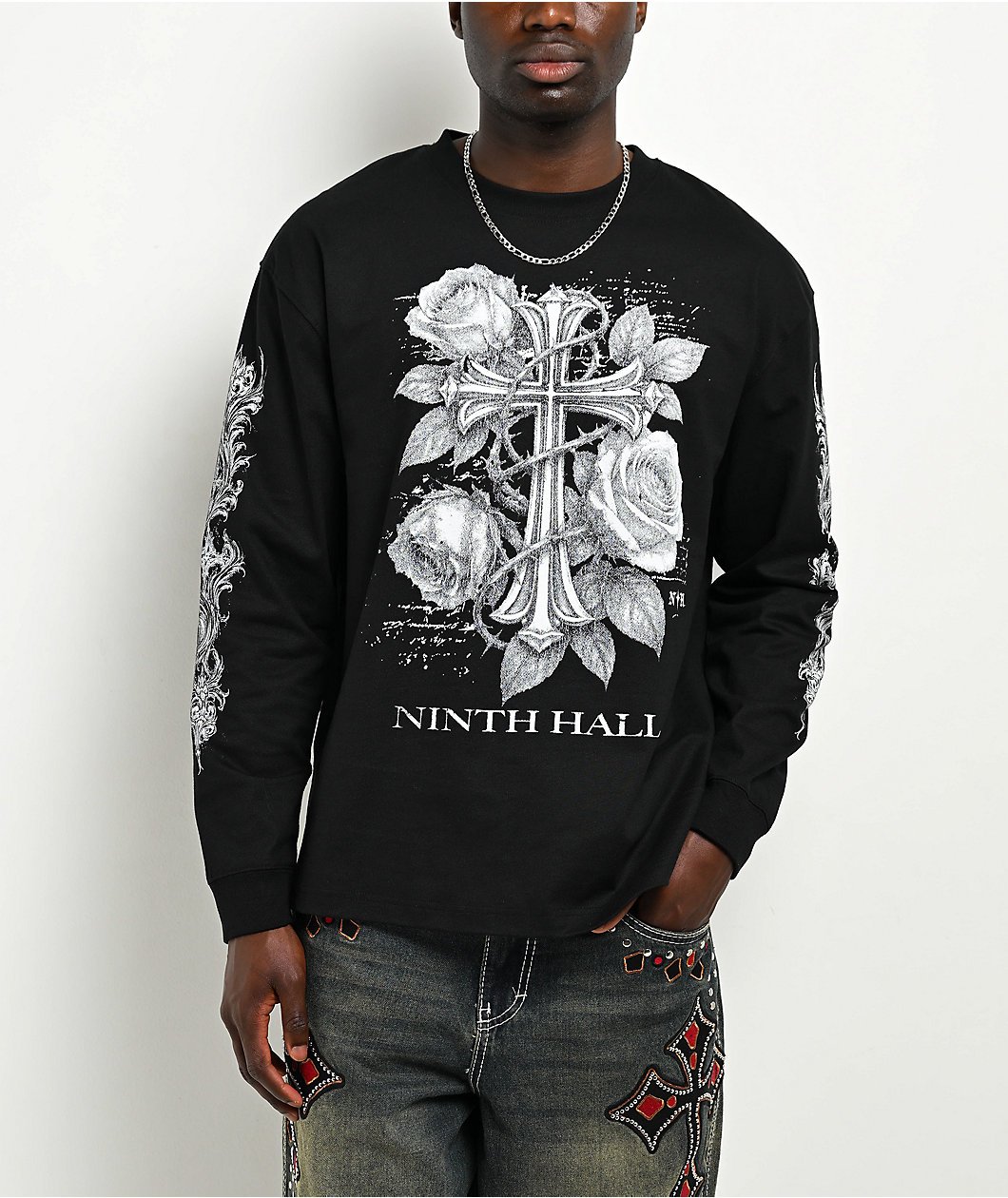 Roning By Benjart Mother Mary Black Long Sleeve T-Shirt