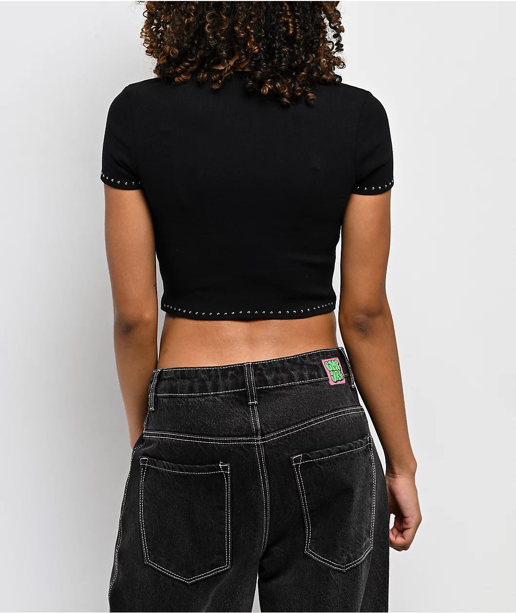 Roning By Benjart Shawnie Cross Cutout Black Fitted Crop T-Shirt - Image 2